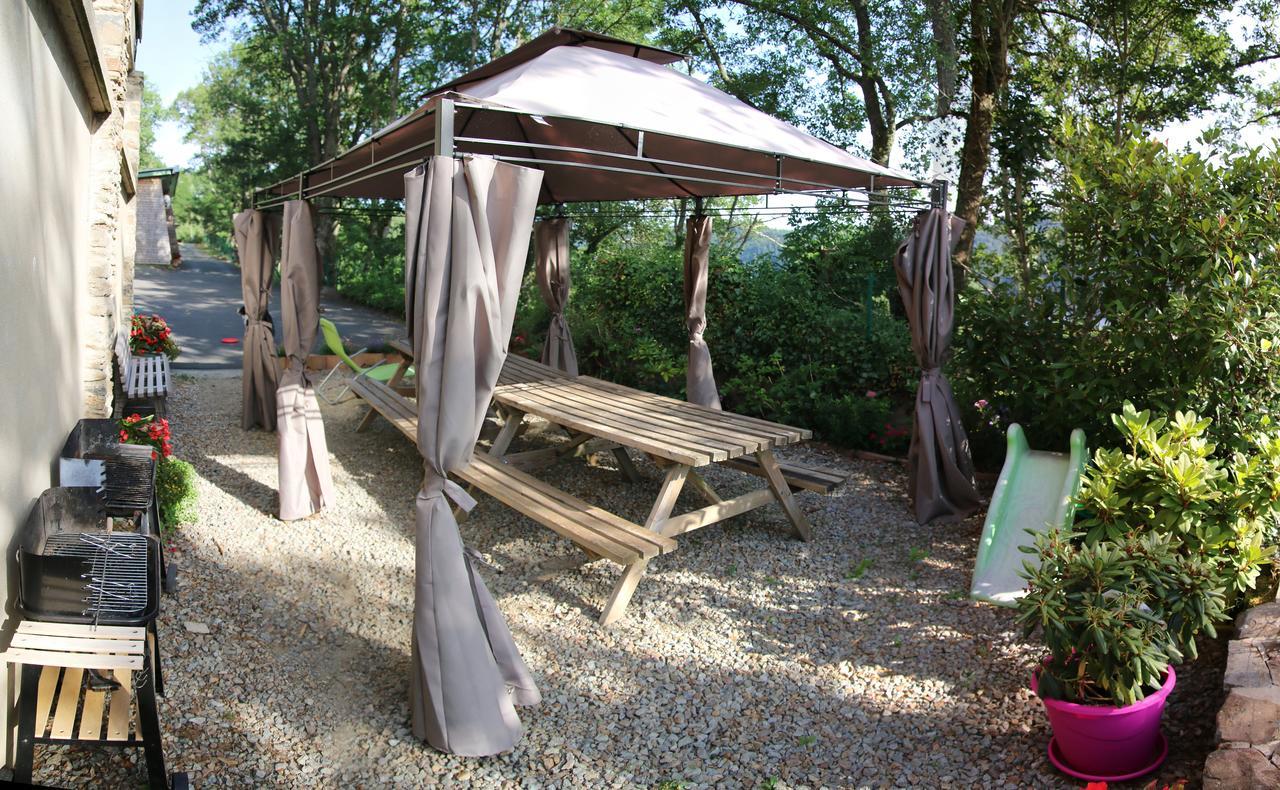 Bed and Breakfast Le Grand Val Lavastrie Exterior foto